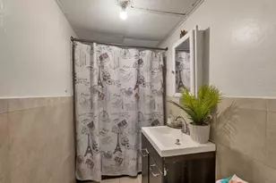 68 Liberty St, Lowell, MA 01851 - Photo 16