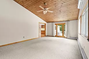 12 Helen Dr, Marlborough, MA 01752 - Photo 4