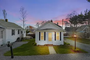 24 Harvard St, Fairhaven, MA 02719 - Photo 2