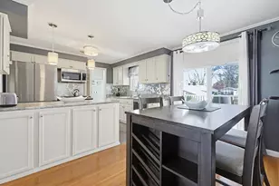 89 Coburn Dr, Lowell, MA 01854 - Photo 6
