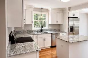 53 Bridge St, Raynham, MA 02767 - Photo 6