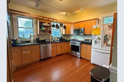 70 Perry St #3, Brookline, MA 02446 - Photo 16