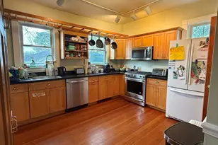 70 Perry St, Brookline, MA 02446 - Photo 16
