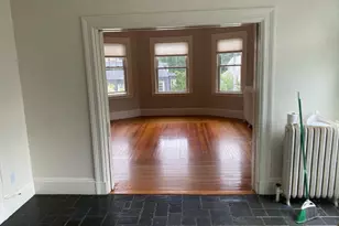 70 Perry St, Brookline, MA 02446 - Photo 10