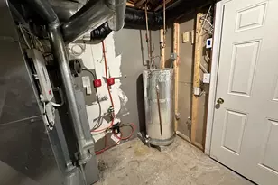9 Nirvana Dr, Saugus, MA 01906 - Photo 22