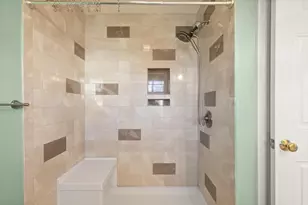 9 Nirvana Dr, Saugus, MA 01906 - Photo 14