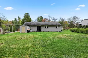39 Hillside Ave, South Hadley, MA 01075 - Photo 34