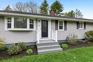 39 Hillside Ave, South Hadley, MA 01075 - Photo 2
