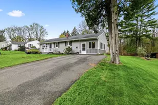 39 Hillside Ave, South Hadley, MA 01075 - Photo 32