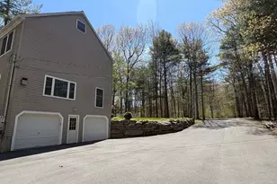 683 N W Main St, Douglas, MA 01516 - Photo 38