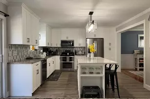 683 N W Main St, Douglas, MA 01516 - Photo 4