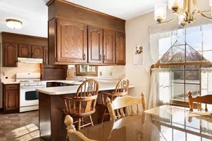 26 Kimberly Dr, South Hadley, MA 01075 - Photo 8