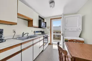 85F Taylor Ave, Plymouth, MA 02360 - Photo 10