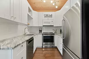 14 Sanford St, Medway, MA 02053 - Photo 14