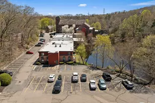 14 Sanford St, Medway, MA 02053 - Photo 32