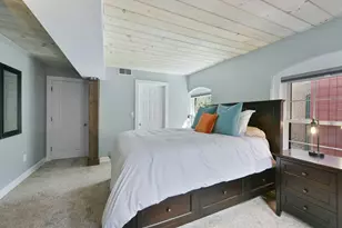 14 Sanford St, Medway, MA 02053 - Photo 16