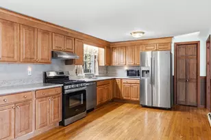 47 Center St, Westport, MA 02790 - Photo 14