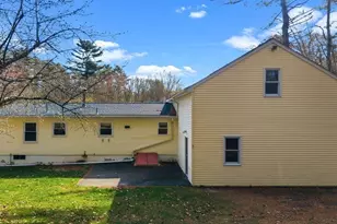 47 Center St, Westport, MA 02790 - Photo 8