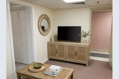 475 Commonwealth Avenue #G4, Boston, MA 02215 - Photo 2