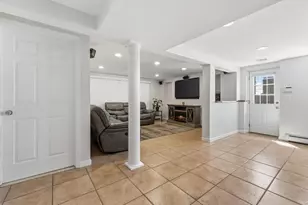 12 Bisbee Rd, Saugus, MA 01906 - Photo 12