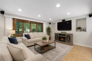12 Bisbee Rd, Saugus, MA 01906 - Photo 10