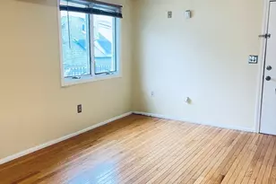 1036 Middlesex St, Lowell, MA 01851 - Photo 12