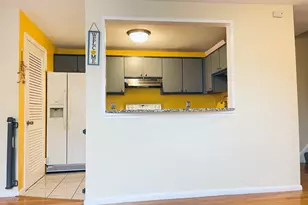 1036 Middlesex St, Lowell, MA 01851 - Photo 10