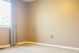 1036 Middlesex St, Lowell, MA 01851 - Photo 26