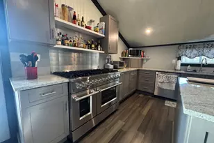 153 Off Pond St, Dunstable, MA 01827 - Photo 10