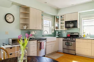 10 Gilman St, Boston, MA 02131 - Photo 10