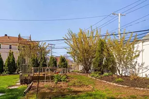 10 Gilman St, Boston, MA 02131 - Photo 34