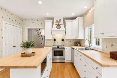 65 Deerpath, Dedham, MA 02026 - Photo 2