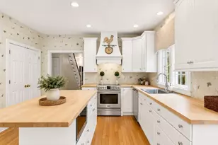 65 Deerpath, Dedham, MA 02026 - Photo 2