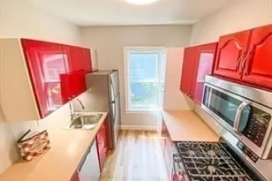 45 Waterhouse St, Somerville, MA 02144 - Photo 12