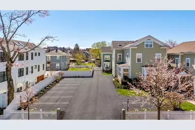 121 East Cottage St #APT 4, Boston, MA 02125 - Photo 4