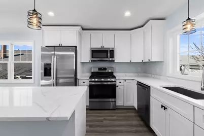 206 Durfee St. #2B, Fall River, MA 02720 - Photo 2