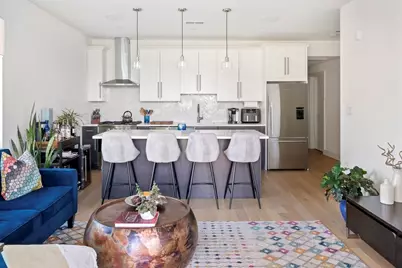 946 Saratgoa #302, Boston, MA 02128 - Photo 2