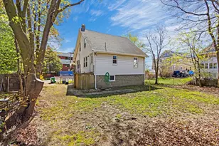 61 Ross St, Medford, MA 02155 - Photo 24