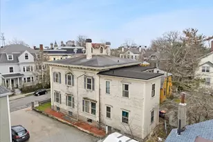 179 Cottage St, New Bedford, MA 02740 - Photo 4