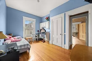 179 Cottage St, New Bedford, MA 02740 - Photo 24