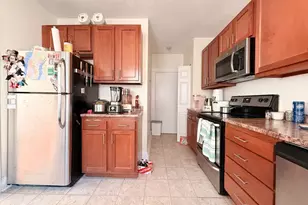 28 Ransom Rd, Boston, MA 02135 - Photo 4