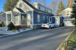 14 Fairview Rd, Lynnfield, MA 01940 - Photo 4