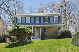 7 Shand Ct Cir, Somerset, MA 02726 - Photo 2