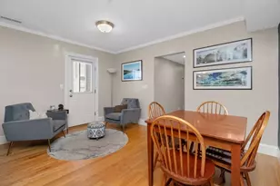 87 Ash St, Waltham, MA 02453 - Photo 6