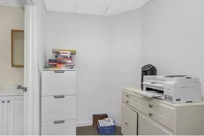 1595 Lakeview Ave #9, Dracut, MA 01826 - Photo 18