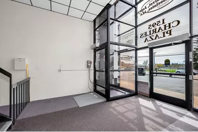 1595 Lakeview Ave #9, Dracut, MA 01826 - Photo 2