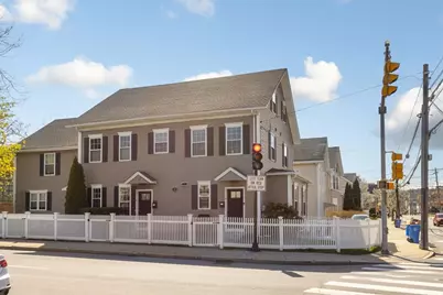 42 Lexington St #3, Waltham, MA 02452 - Photo 1
