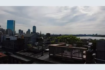 3 Goodwin Pl #B, Boston, MA 02114 - Photo 12