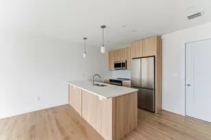 1035 Commonwealth Ave, Boston, MA 02215 - Photo 2