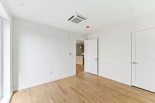 1035 Commonwealth Ave, Boston, MA 02215 - Photo 8